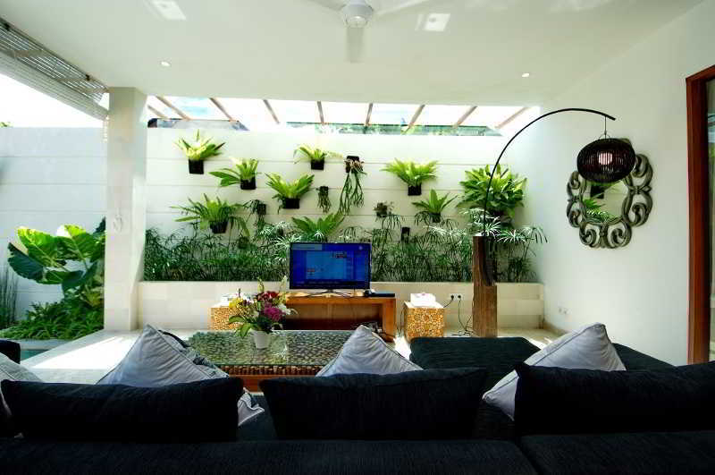 Villa Lumut 3 Bedrooms Central Seminyak Buitenkant foto