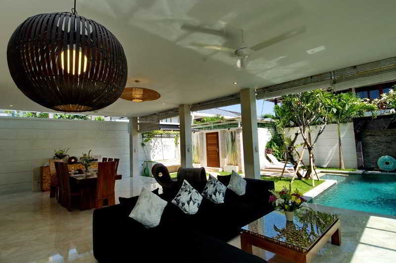 Villa Lumut 3 Bedrooms Central Seminyak Buitenkant foto