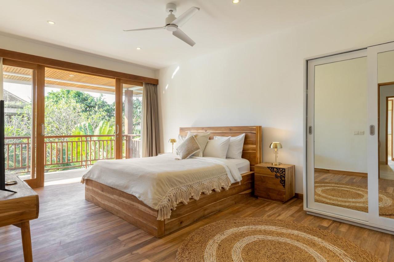 Villa Lumut 3 Bedrooms Central Seminyak Buitenkant foto