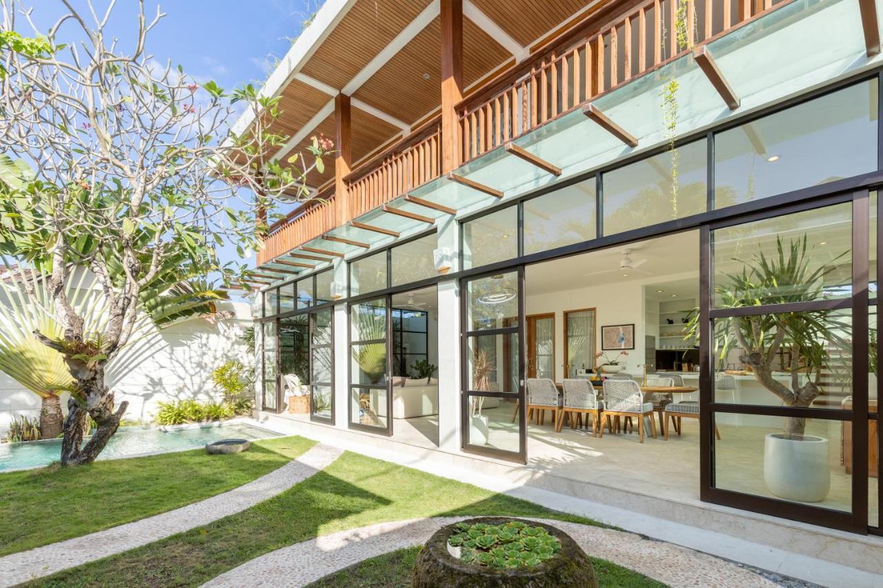 Villa Lumut 3 Bedrooms Central Seminyak Buitenkant foto
